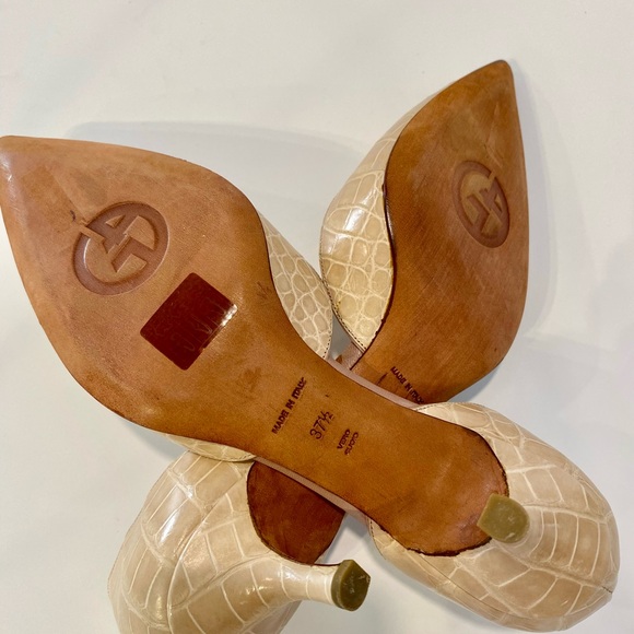 Giorgio Armani Kitten Heels - Picture 7 of 7